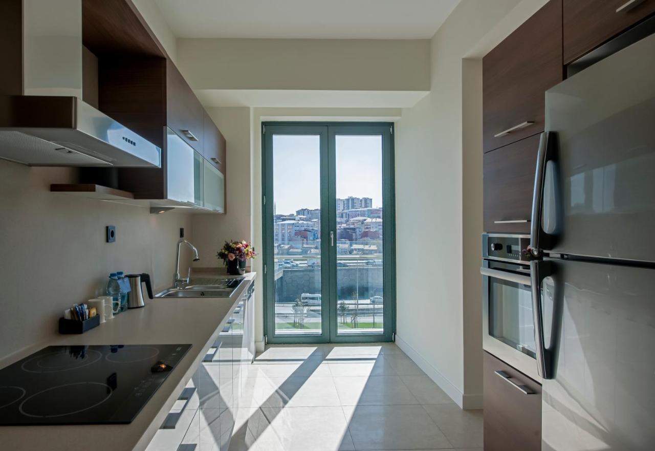 Apartamento The Superior Living Batisehir Estambul Exterior foto